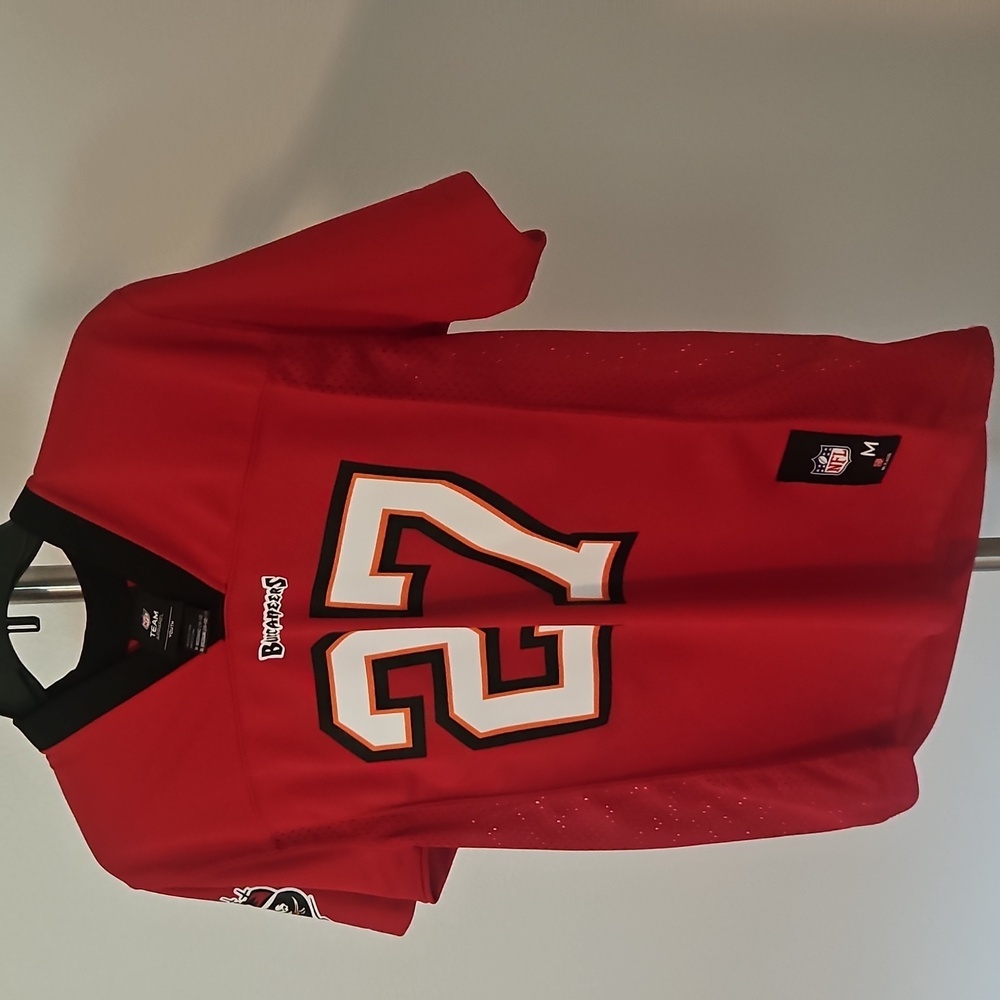 Buccaneers ed Football Jersey with Number 27 Meduim Youth - Picture 2 of 2